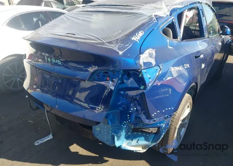 2023 Tesla Model Y Awd/Long Range Dual Motor All-Wheel Drive from USA, damaged, VIN 7SAYGDEE8PF928387